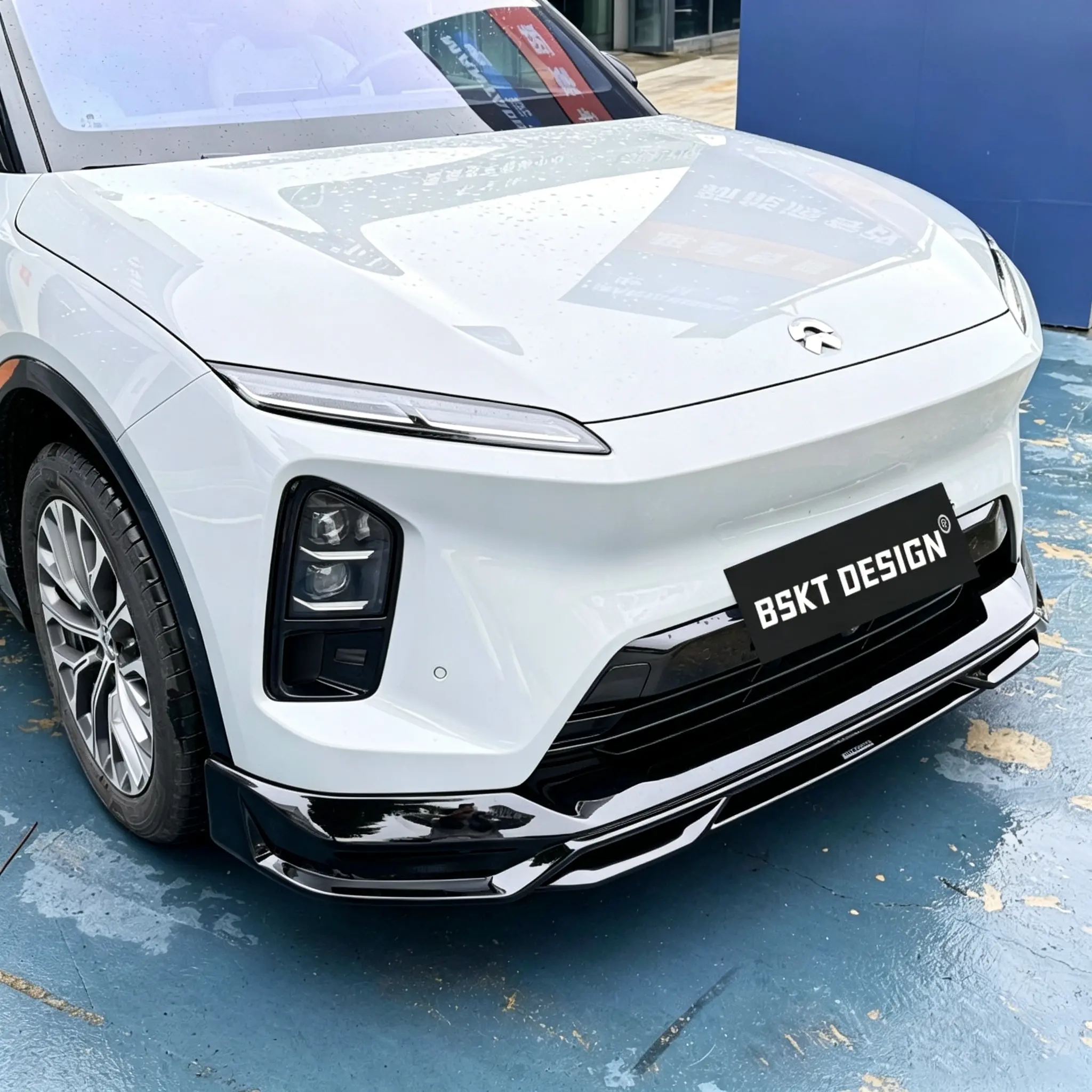 2025 NIO ES6