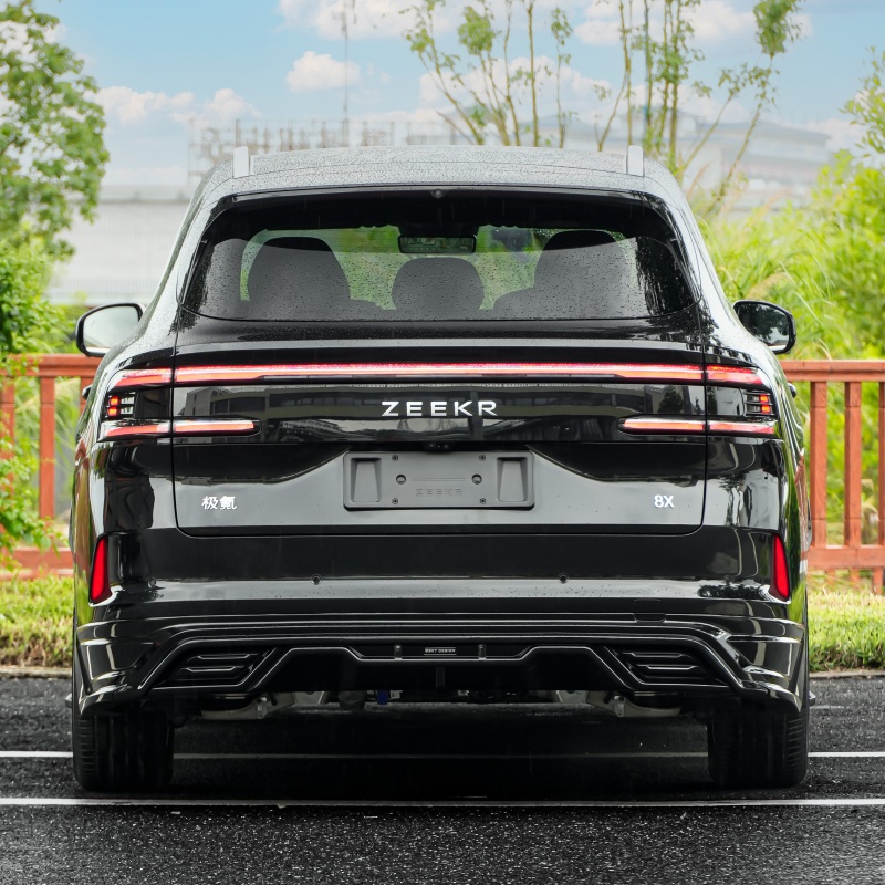 Zeekr 8X