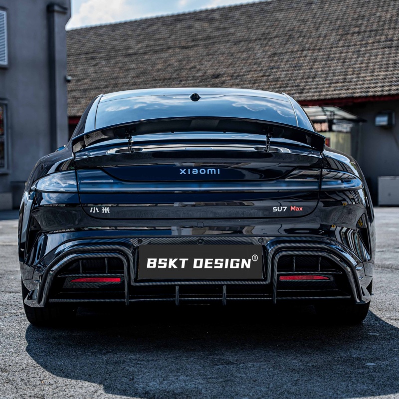 Xiaomi SU7 Fake Carbon Fiber