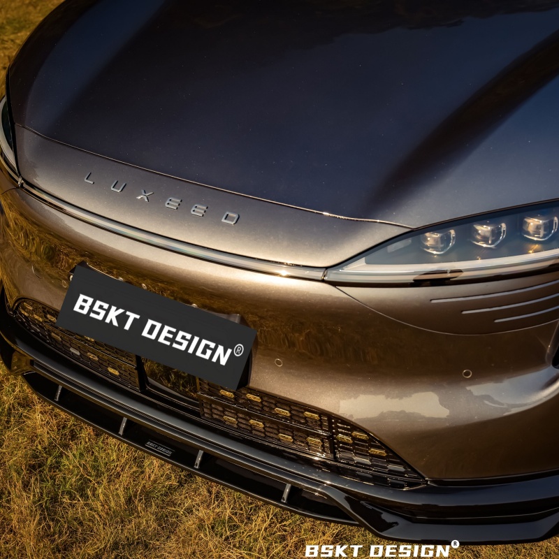 Luxeed R7