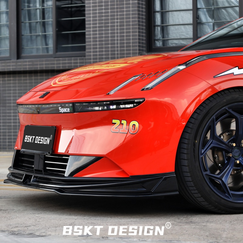 Lynk & Co Z10