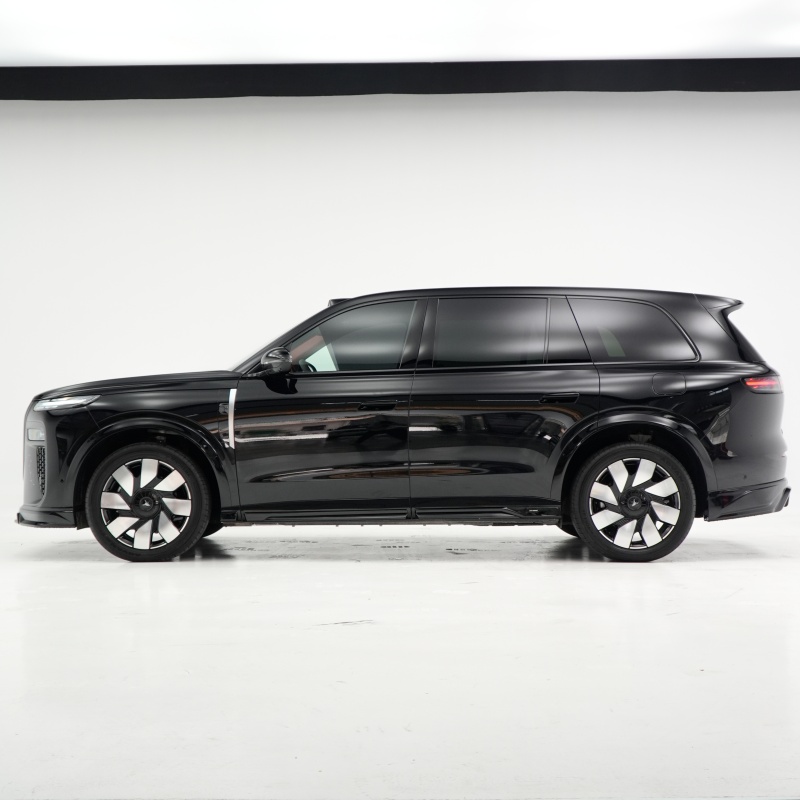 Voyah Taishan X8